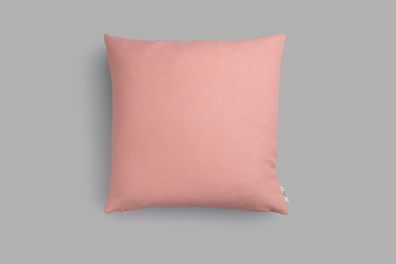 stemor_cushions_dusty_pink_106575_back